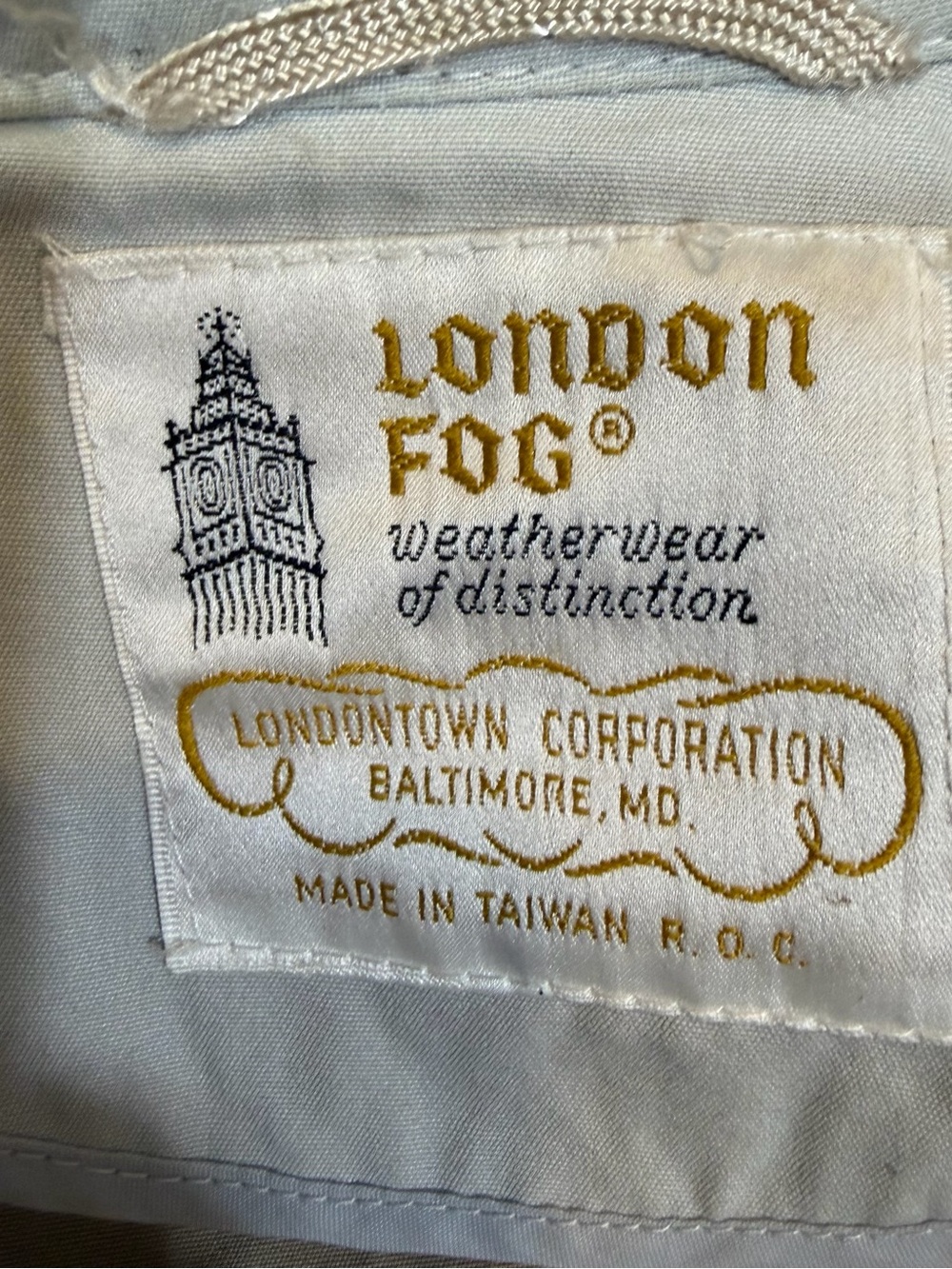 VTG London Fog Rain Jacket Tan Trench Coat Preppy Luxury Hooded Mid-Length 7/8 S - Picture 7 of 11